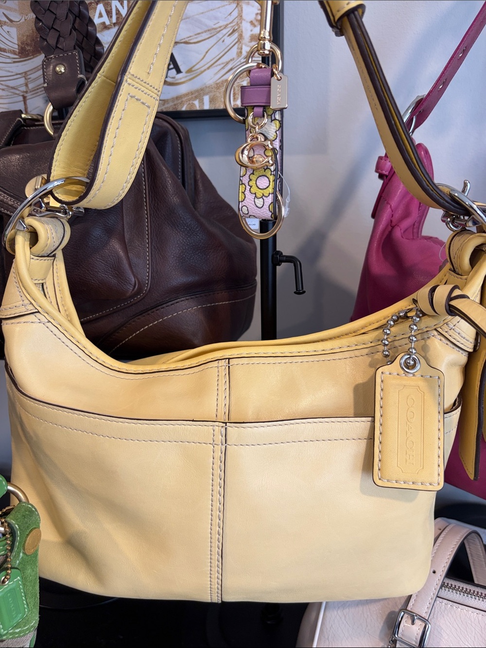 NWT Y2K 2009 Coach Pale Yellow Leather Shoulder Bag